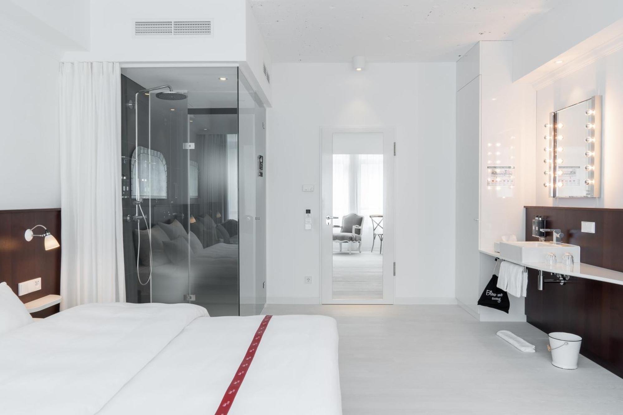 Ruby Coco Hotel 4*
